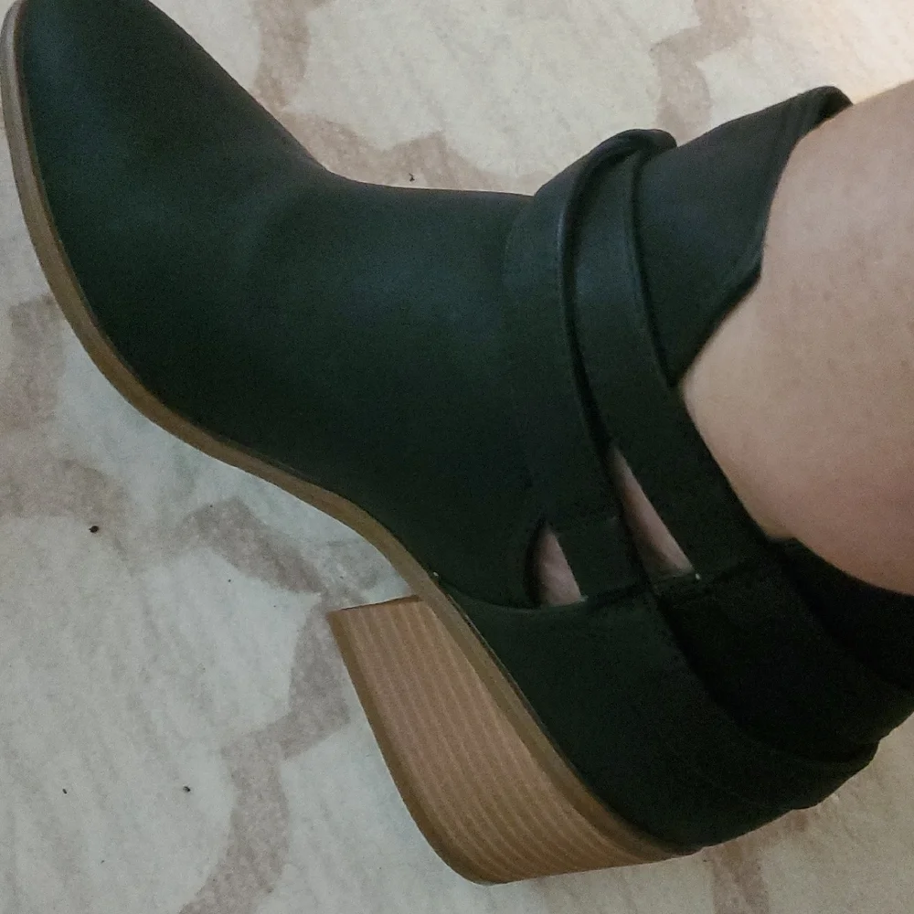 Dr. Scholl's Black Ankle Boots with Gold Buckle‎